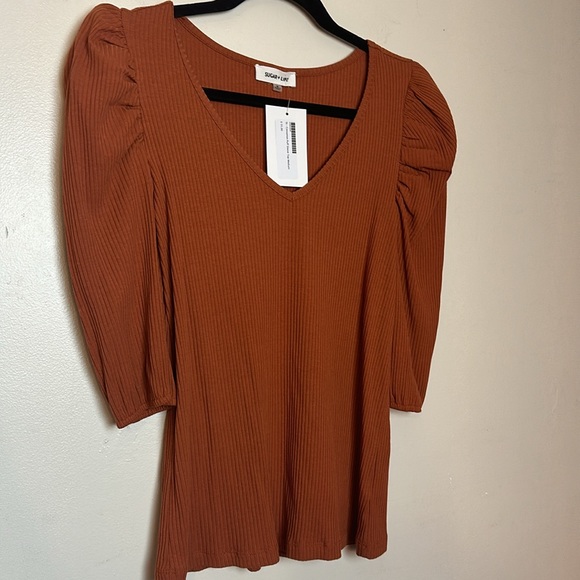 Sugarlips Rust Ribbed Top - Picture 4 of 8